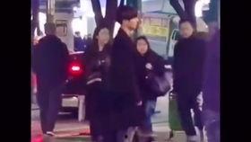 韩国娱乐吃香蕉,明星们的健康生活新宠